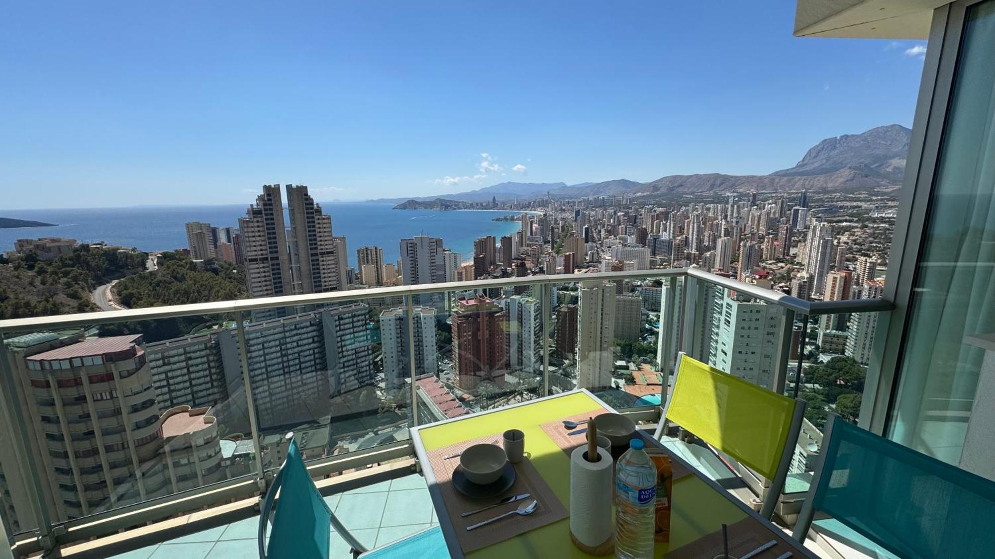 2-Bedroom Apartment With Sea Views Benidorm Exteriér fotografie